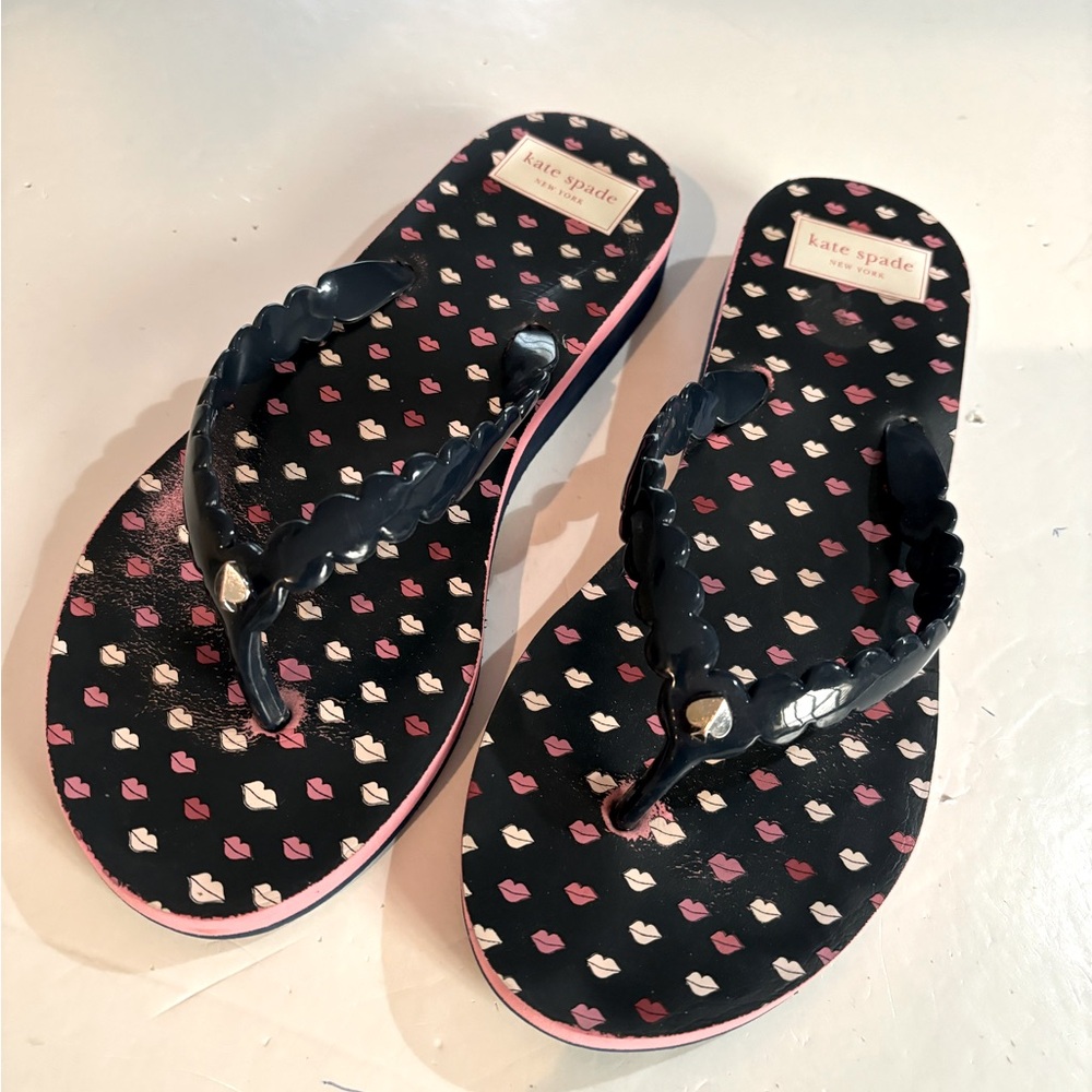 KATE SPADE Navy Pink Kiss Lips Thong FLIP FLOPS 8